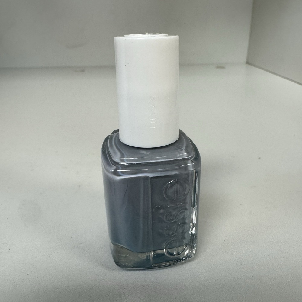 Essie Lacquer - Cocktail Bling - 0.46oz /‎ 13.5ml new without box